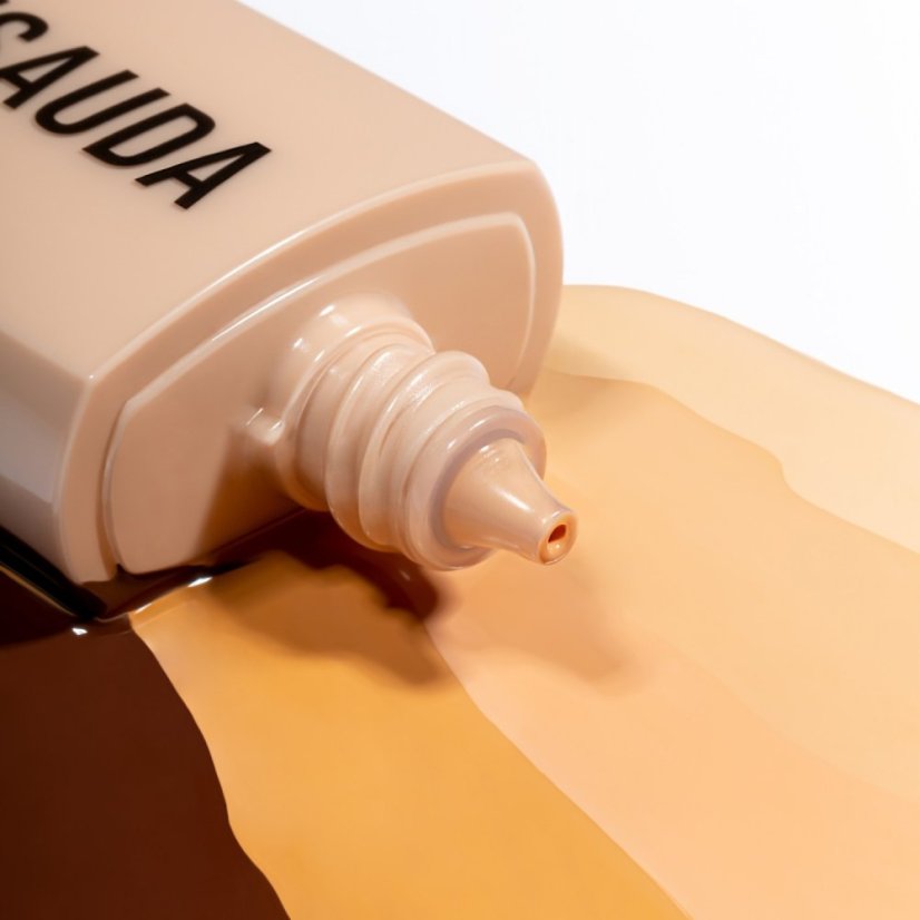 Hydratační makeup s rozjasňujícím efektem Mesauda The Skin